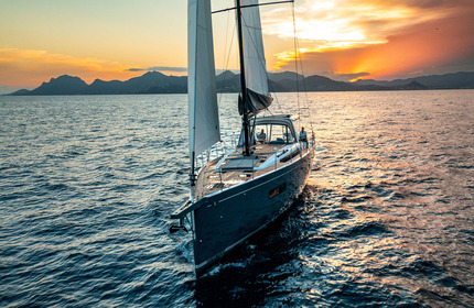 Sailing yacht Beneteau Oceanis Yacht 60