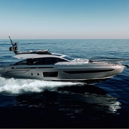 Azimut S 8